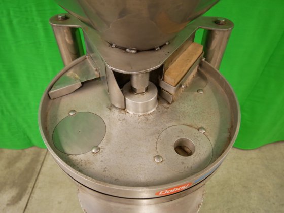 Doboy DV 半自动体积式粉末灌装机