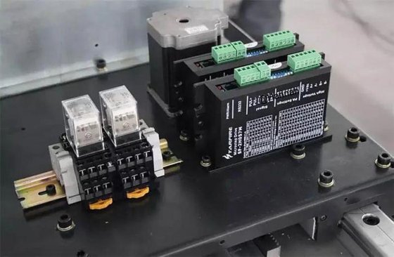 2023 ホット販売 CNC ポータブル プラズマ金属切断機