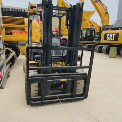 Komatsu FD50