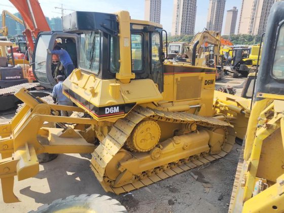 二手 Cat D6m 履带式推土机