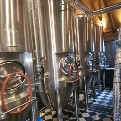 Pub brewery