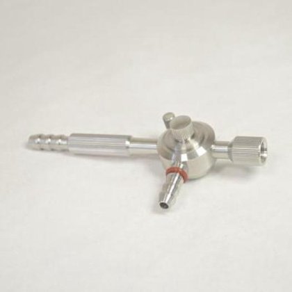 新的抽吸/冲洗插管