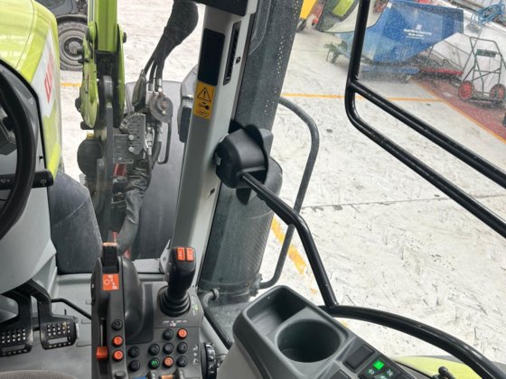2021 CLAAS ARION 650 CIS+