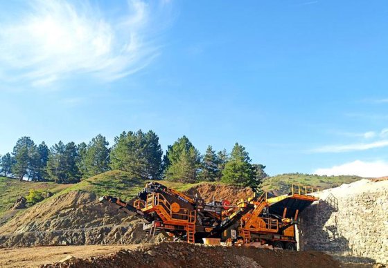 mobile impact crusher
