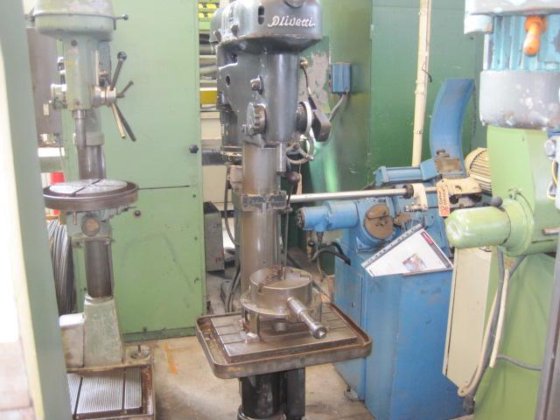 OLIVETTI TS 15 c カラム