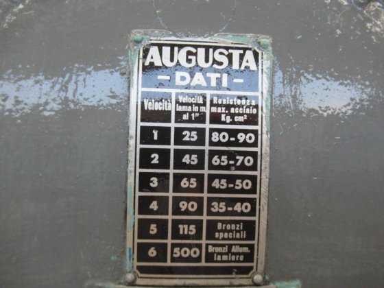 奥古斯塔 - 带锯