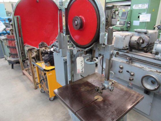 奥古斯塔 - 带锯