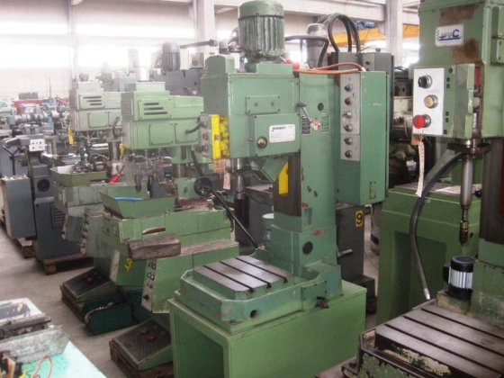 JOANNES T 16 螺纹攻丝机工作台