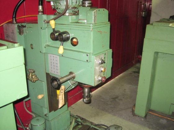 JOANNES T 16 螺纹攻丝机工作台