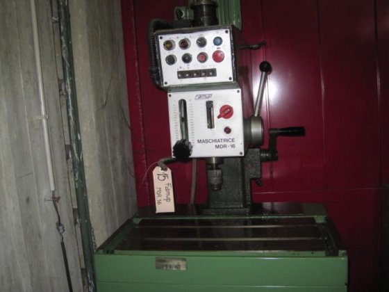 FAMUP MDR 16 螺纹攻丝机底座