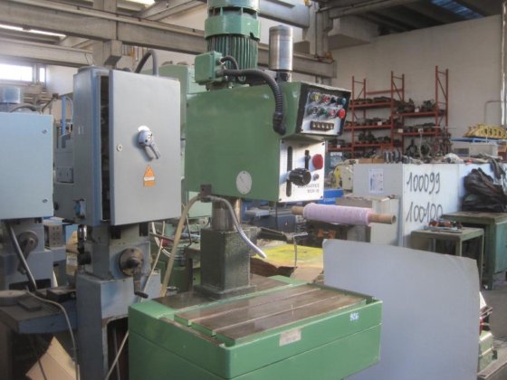 FAMUP MDR 16 螺纹攻丝机底座