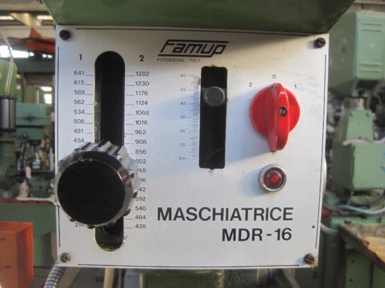 FAMUP MDR 16 螺纹攻丝机底座