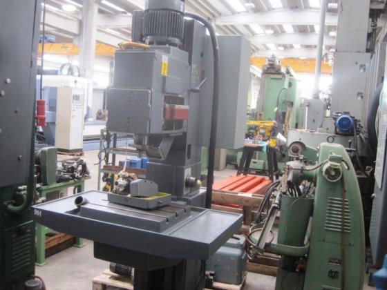 ジョアンヌ T 16 タッピングマシンカラム