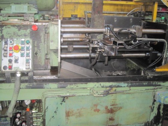 --- PB 耦合锣铣床