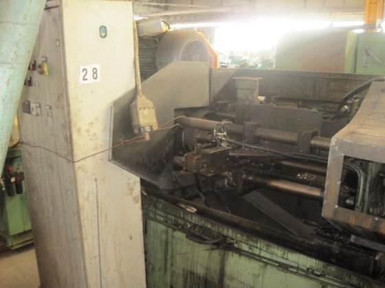 --- PB 耦合锣铣床