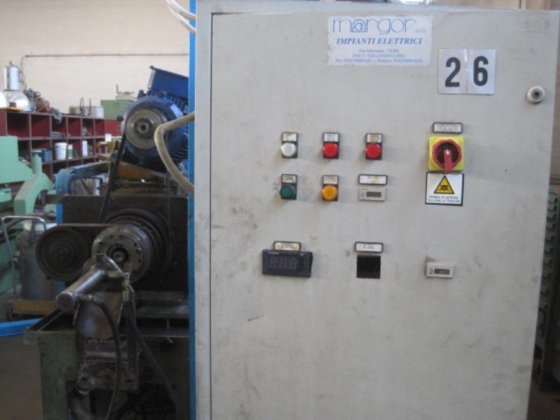 --- PB 耦合锣铣床