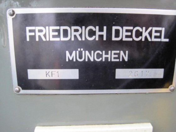 DECKEL KF 1 デジタル演算読み出し