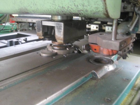 1983 TRUMPF TRUMATIC 225 液压冲床