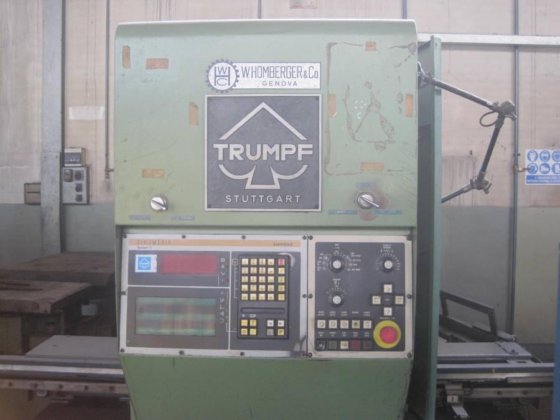 1983 TRUMPF TRUMATIC 225 液压冲床