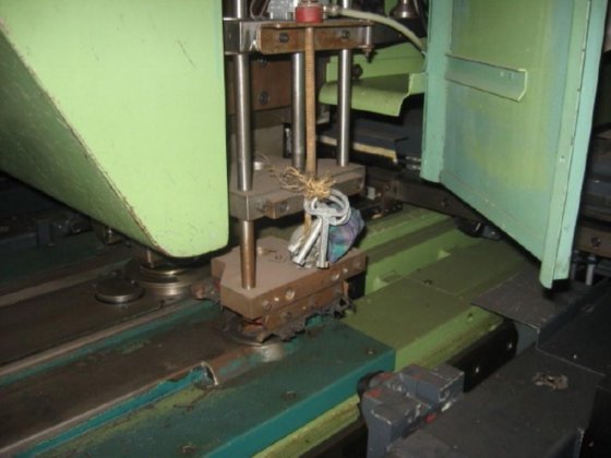 1983 TRUMPF TRUMATIC 225 液压冲床