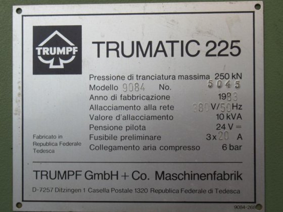 1983 TRUMPF TRUMATIC 225 液压冲床