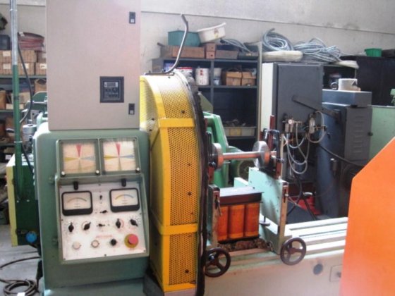 ELETTRORAVA K 100 B 适用于气缸