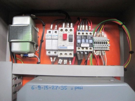 ELETTRORAVA K 100 B 适用于气缸