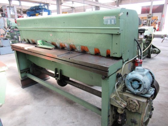 马里亚尼 149 CIB 机械