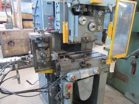 BALCONI MTS C-Frame 压床