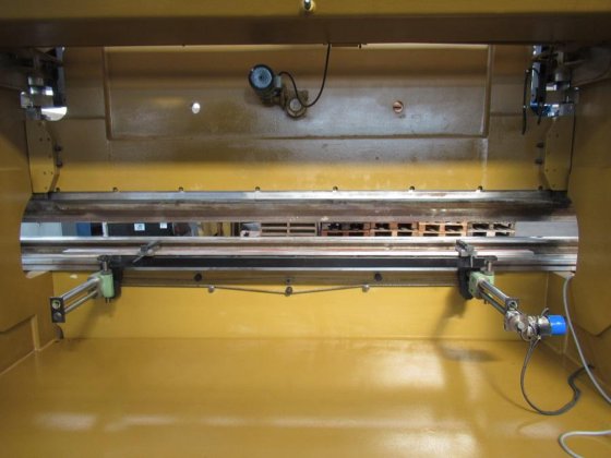 SOMO 250 T 液压冲弯机