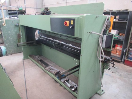 OMAG POL 3525 液压冲折机