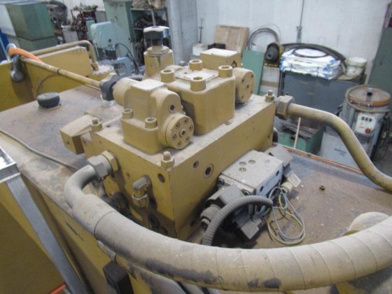 SOMO SP-80/41 液压冲弯机