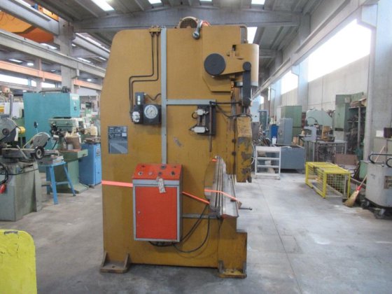 SOMO SP-80/41 液压冲弯机