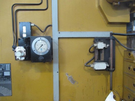 SOMO SP-80/41 液压冲弯机