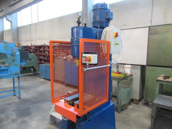 BROSI KTB 5 C-Frame 液压压力机