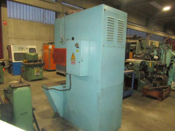 1971 ATREMA KT 60 C-Frame液压压力机