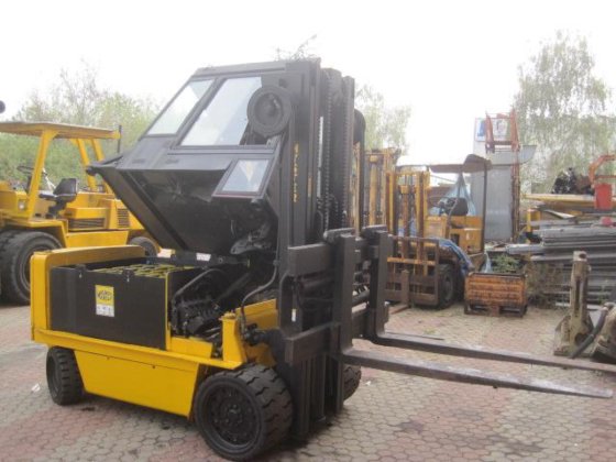 HYSTER E 120 B 电动搬运车