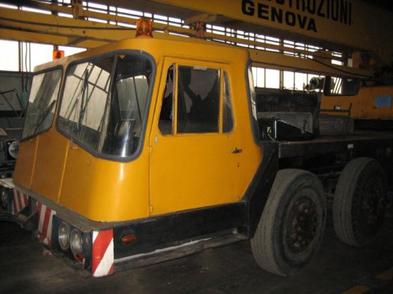 コールス 40T クレーン・トラック