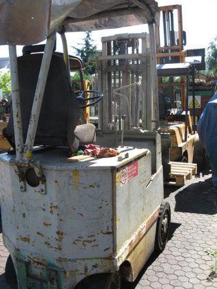 FENWICK 电动叉车