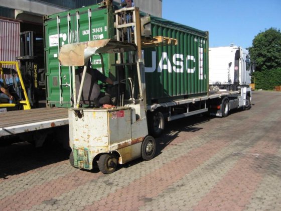 FENWICK 电动叉车