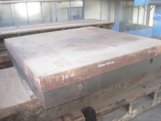 2000x2000 MAY MEUSELWITZ Cast iron