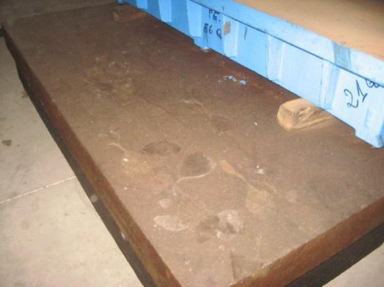 2000x2000 MAY MEUSELWITZ Cast iron