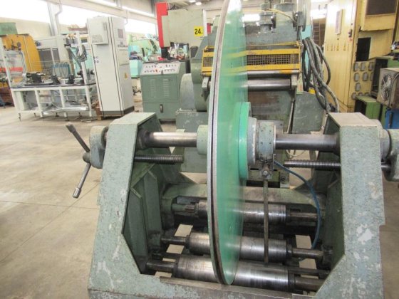 SARONNI 25 / 500 纠正机带托辊