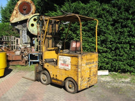 CESAB SI 2000 电动举升机