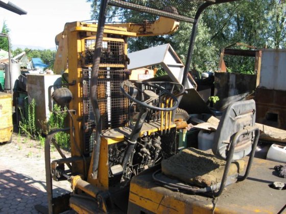 小松 FG 15/10 举升车