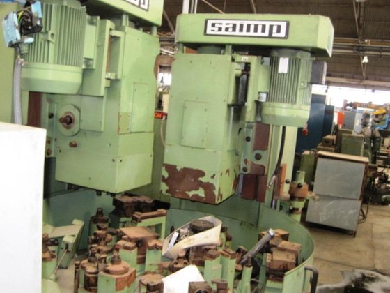 1981 SAIMP FG 4垂直回转工作台 -