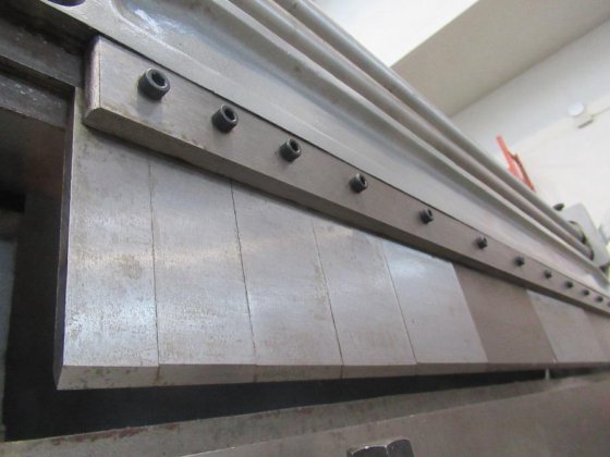 SIA ITALIA CPC 39 劈刀、折弯与压辊