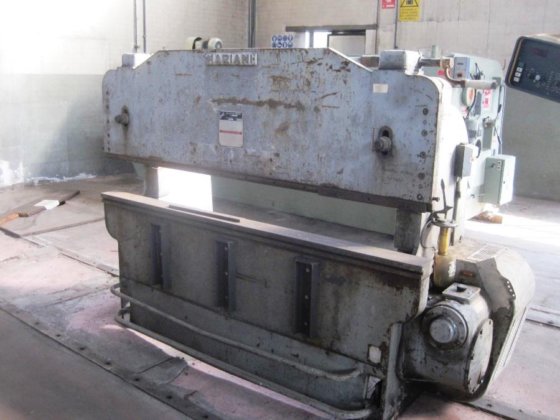 MARIANI 147/PLA 2050x20 机械折弯机