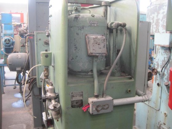 Prensa DENISON 8 C-Frame