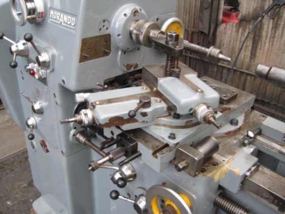 MORANDO TS 20 回退车床